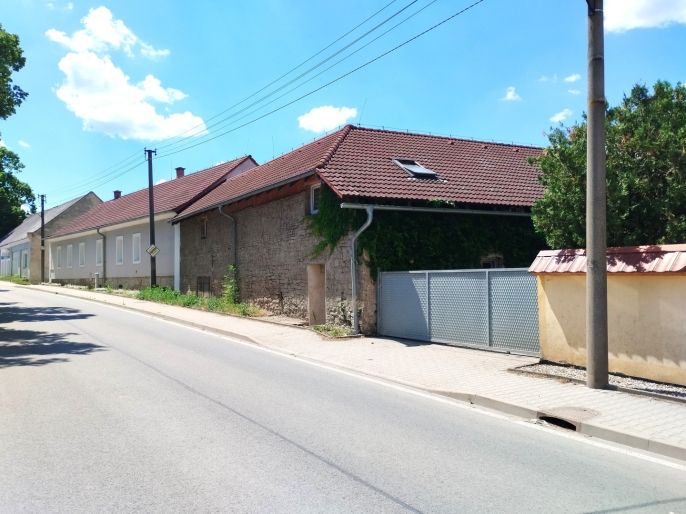 Prodej, Rodinný dům, Uhy