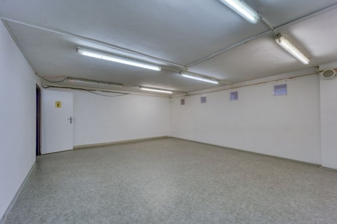 Pronájem, Obchod a služby, Plzeň