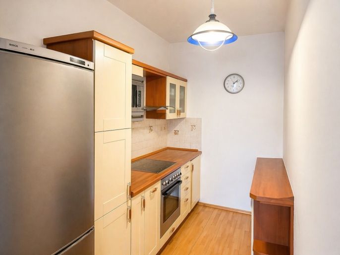 Pronájem, Byt 1+kk, Praha