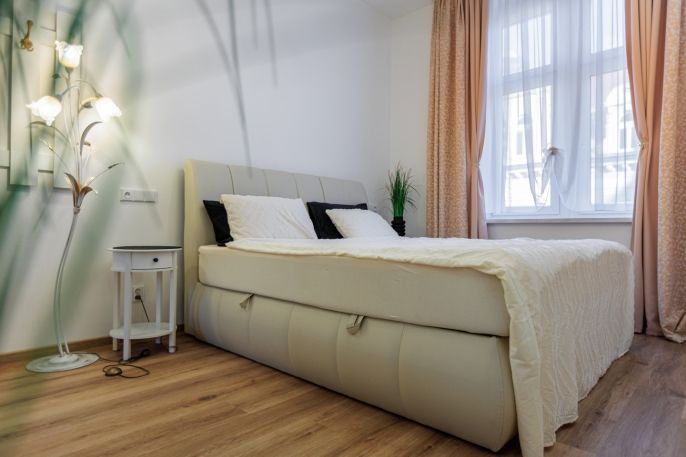 Prodej, Byt 2+1, Karlovy Vary