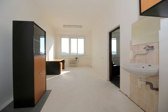 Pronájem, Kancelářský prostor, Hradec Králové