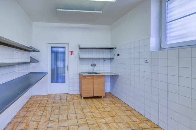 Pronájem, Obchod a služby, Klatovy