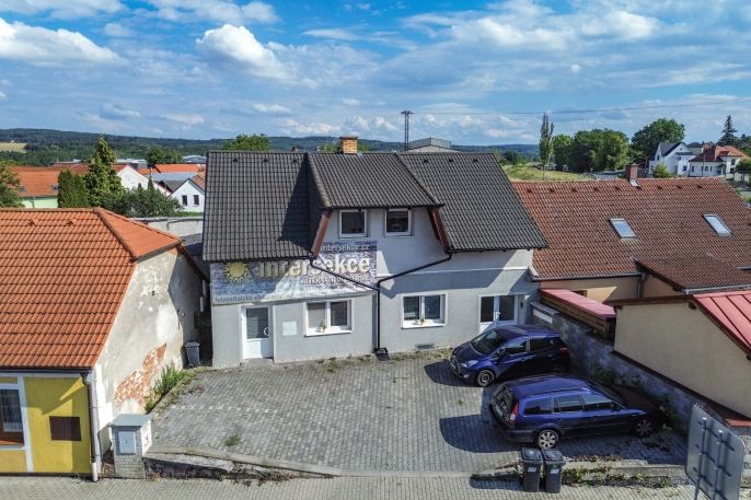Pronájem, Byt 2+kk, Chrást