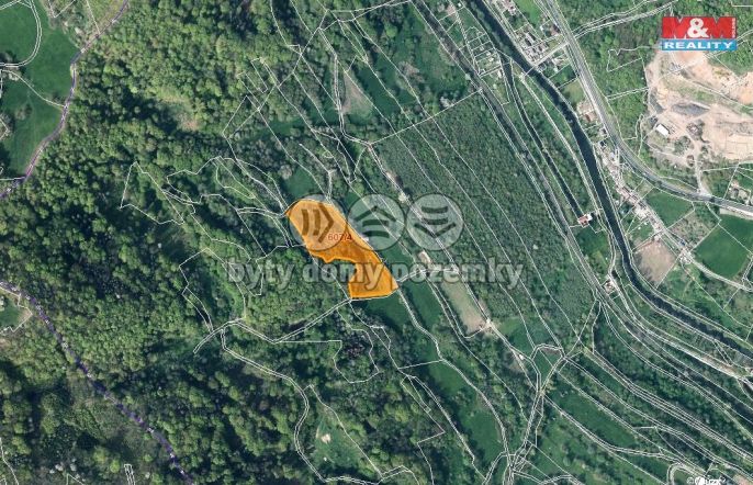 Prodej, Louka, Malá Veleň