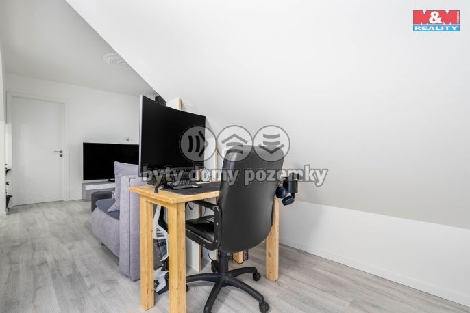 Prodej, Byt 2+kk, Mratín