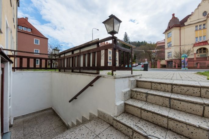 Prodej, Obchod a služby, Karlovy Vary