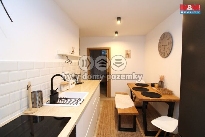 Pronájem, Byt 2+1, Měšice