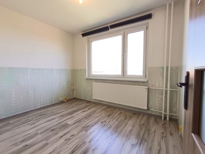 Pronájem, Byt 4+1, Slaný