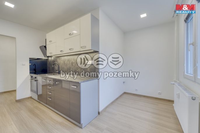 Pronájem, Byt 2+1, Plzeň