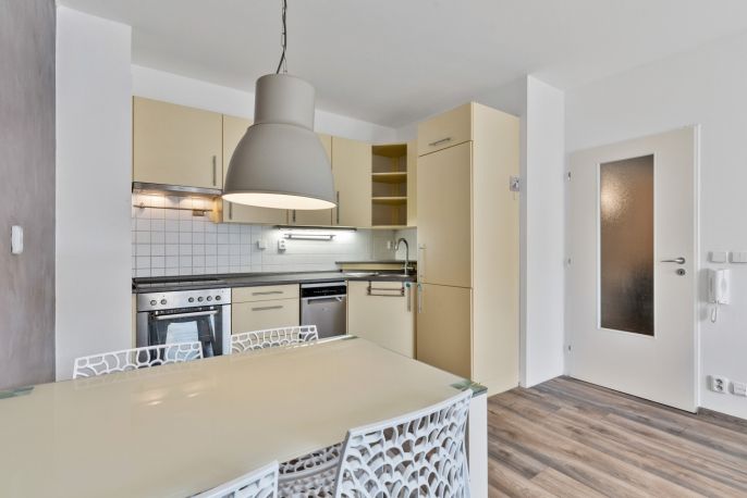 Pronájem, Byt 2+kk, Hostivice