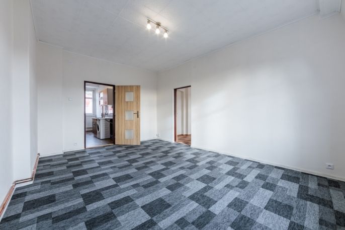 Prodej, Byt 2+1, Karlovy Vary