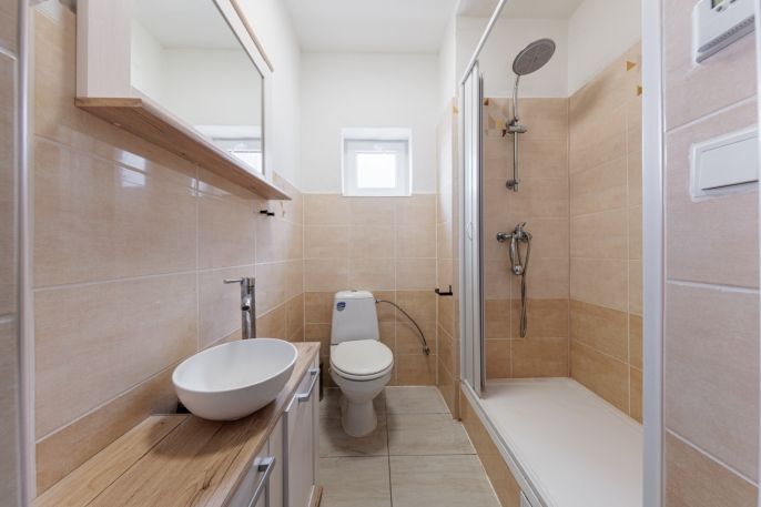 Prodej, Nájemní dům, Hroznětín