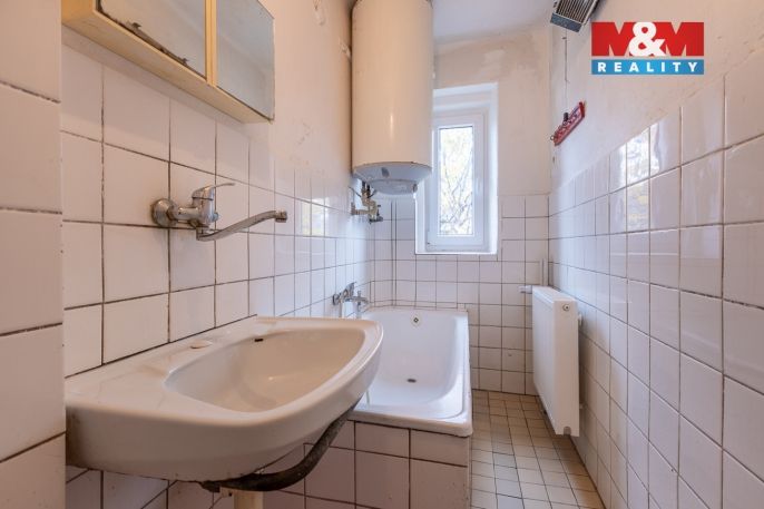 Prodej, Nájemní dům, Louny