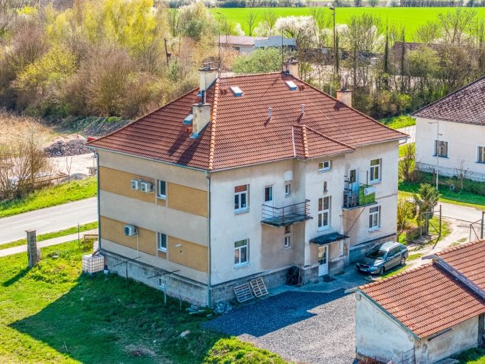 Prodej, Nájemní dům, Dymokury