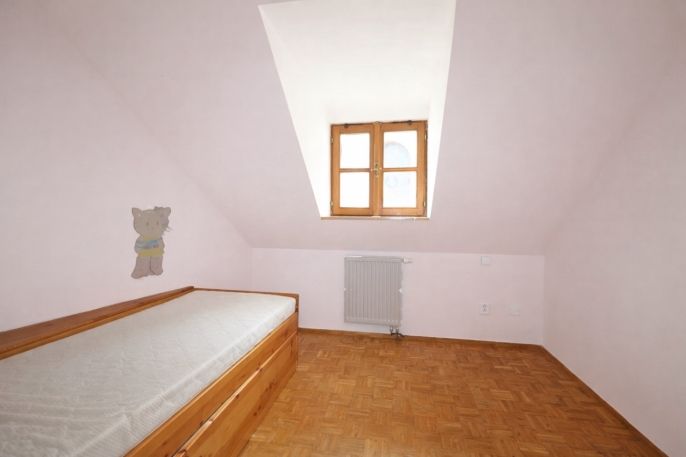 Prodej, Atypický byt, Loket