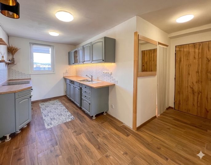 Pronájem, Byt 2+1, Chotiměř