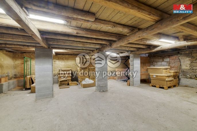 Prodej, Výrobní objekt, Stráž