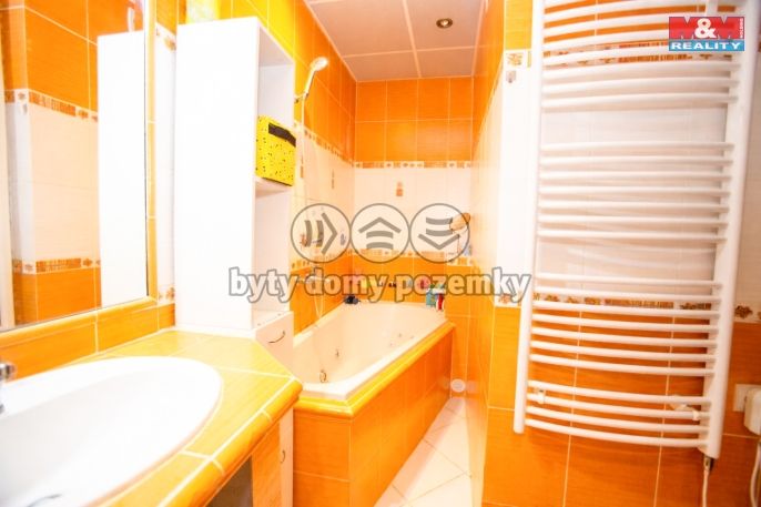 Prodej, Byt 3+1, Nová Bystřice