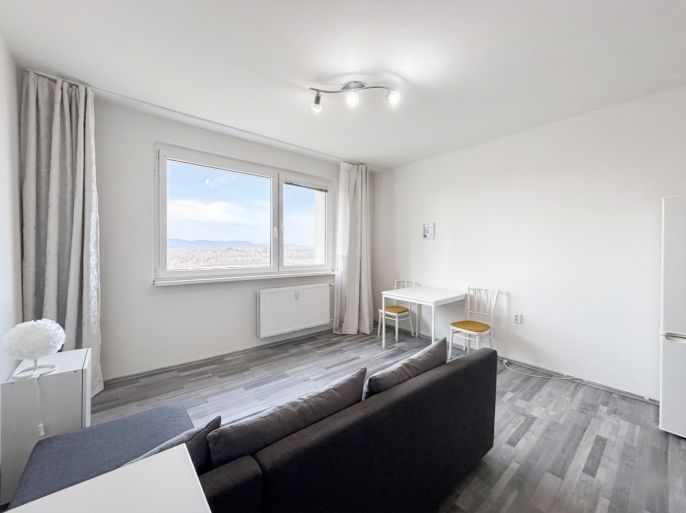 Pronájem, Byt 2+kk, Česká Lípa