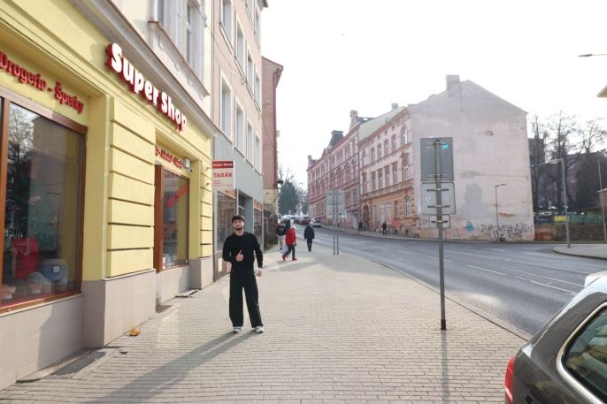 Pronájem, Obchod a služby, Cheb