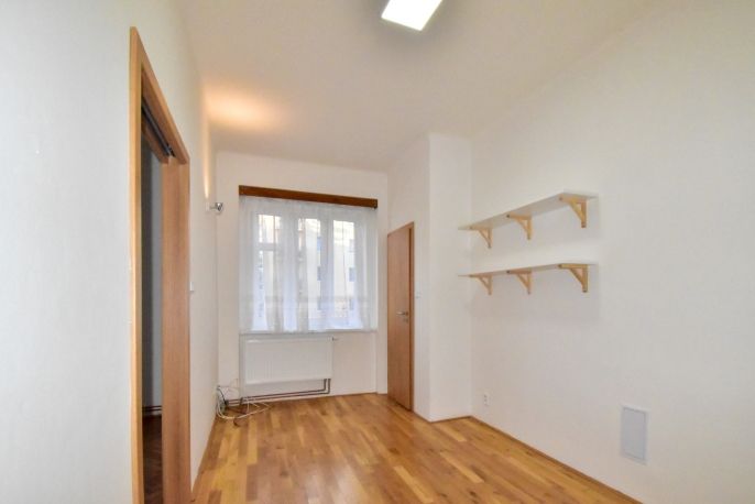 Pronájem, Byt 2+kk, Praha