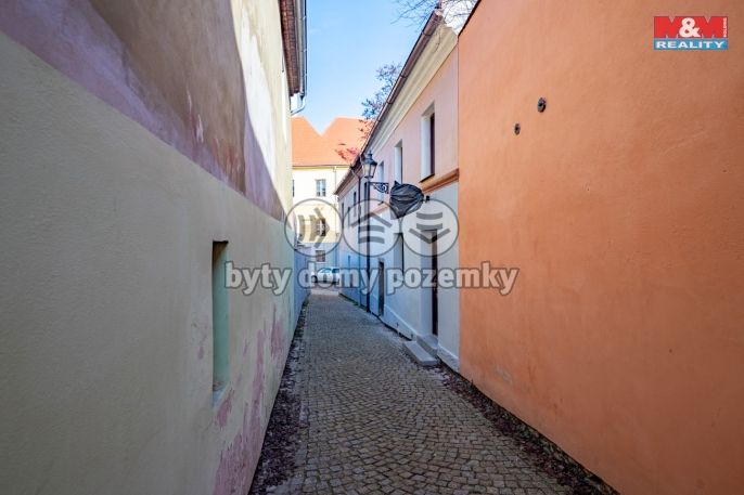 Pronájem, Restaurace, stravování, Volyně