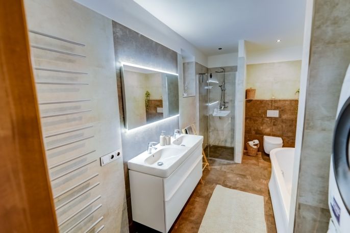 Prodej, Zemědělská usedlost, Dražíč