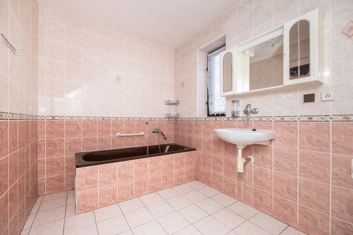 Prodej, Rodinný dům, Uhersko