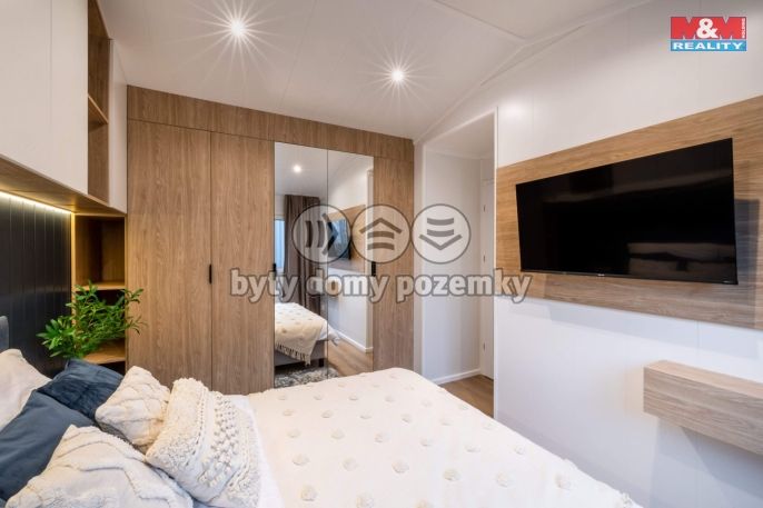 Prodej, Na klíč, Pastviny