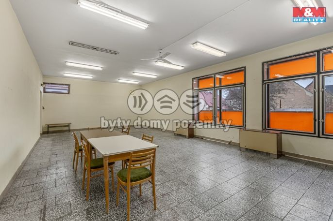 Prodej, Obchodní objekt, Kryry