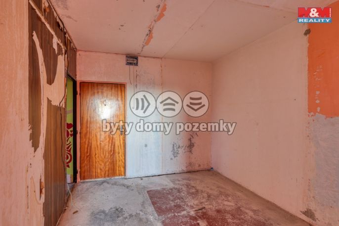 Pronájem, Byt 4+1, Rovná