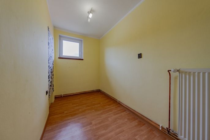 Prodej, Byt 4+1, Střelná