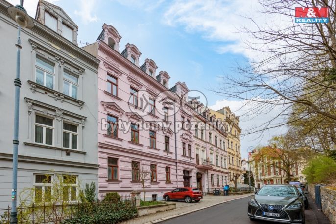 Prodej, Byt 2+kk, Karlovy Vary