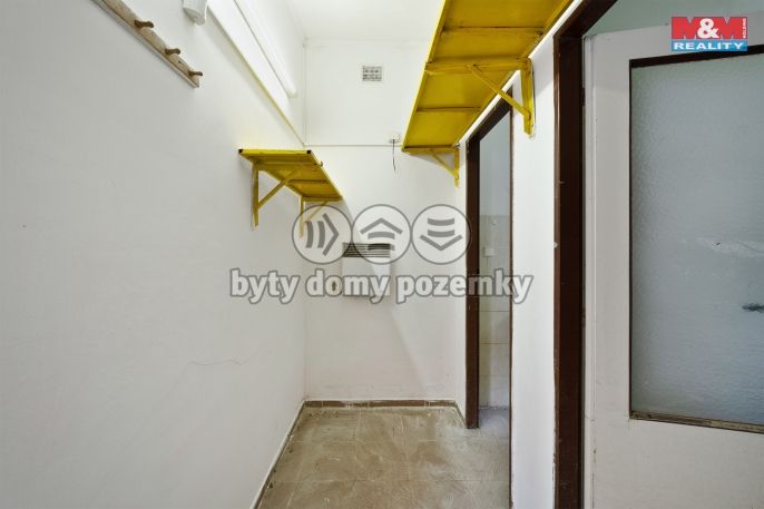 Pronájem, Obchod a služby, Hřensko