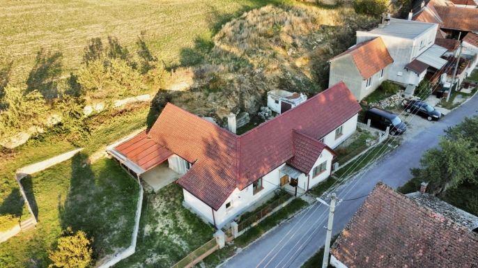 Prodej, Rodinný dům, Častohostice
