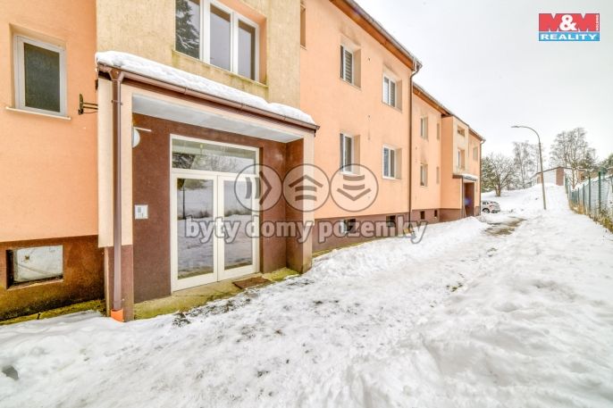 Prodej, Byt 3+1, Valy