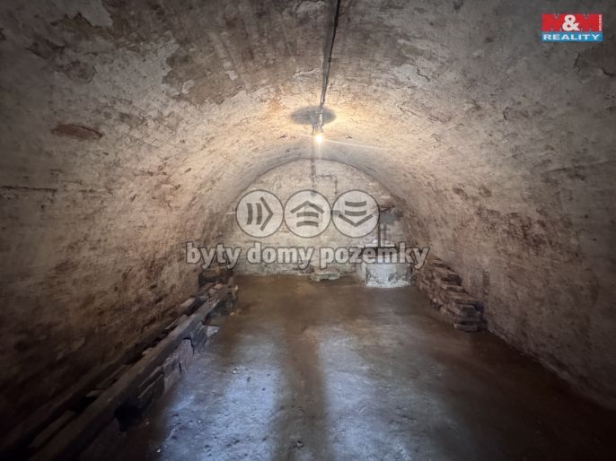 Prodej, Vinný sklep, Novosedly