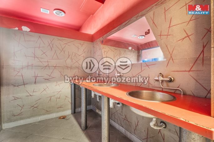 Prodej, Obchod a služby, Krnsko