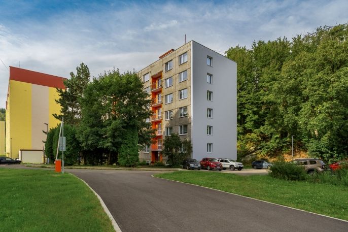 Prodej, Byt 2+1, Desná