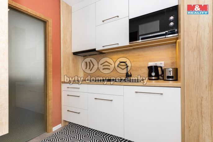 Pronájem, Byt 1+1, Pardubice