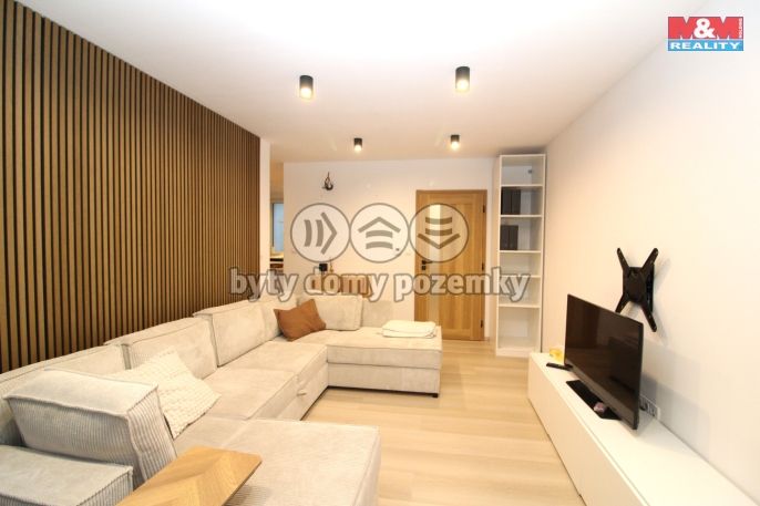 Pronájem, Byt 2+1, Měšice