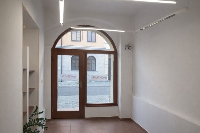 Pronájem, Obchod a služby, Pardubice