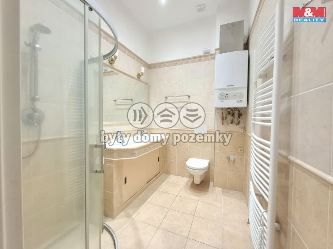 Pronájem, Byt 4+1, Karlovy Vary