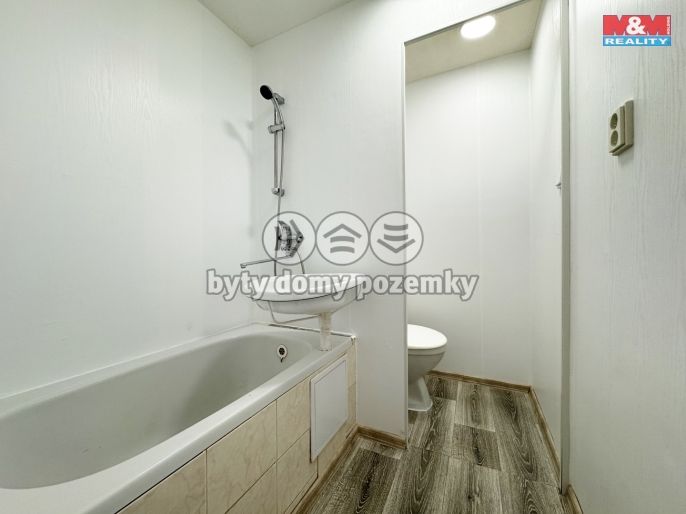 Pronájem, Byt 1+kk, Horní Slavkov