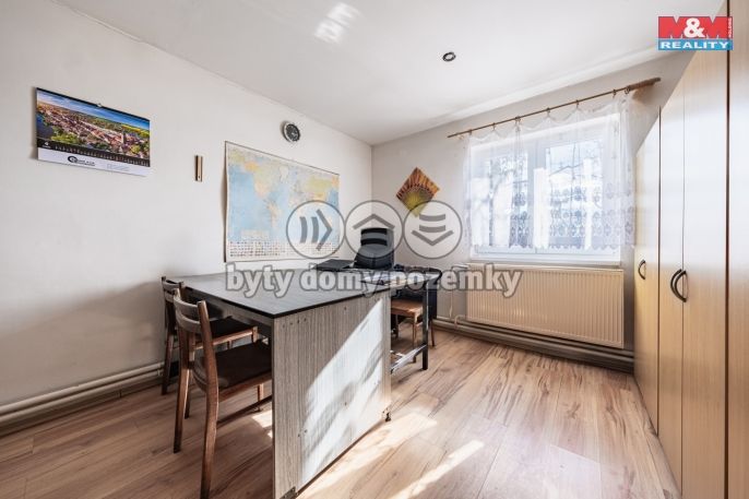 Prodej, Obchodní objekt, Lišany