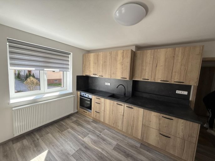 Pronájem, Byt 2+kk, Lovosice