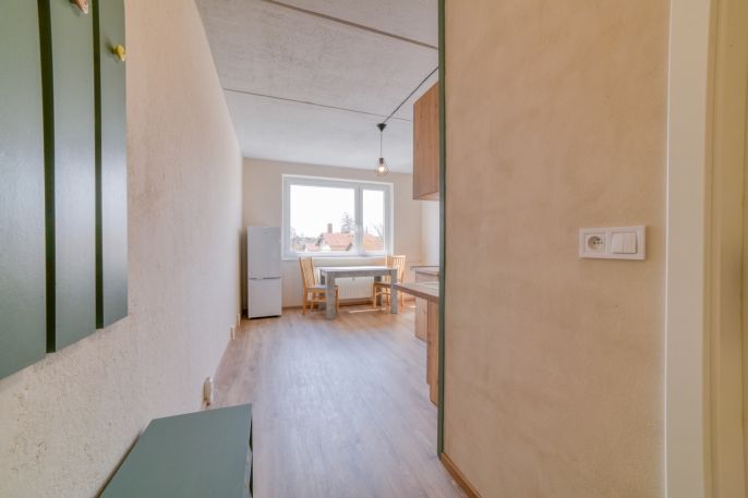 Prodej, Byt 1+1, Teplá