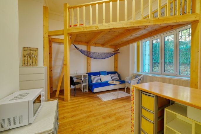 Prodej, Byt 2+kk, Karlovy Vary