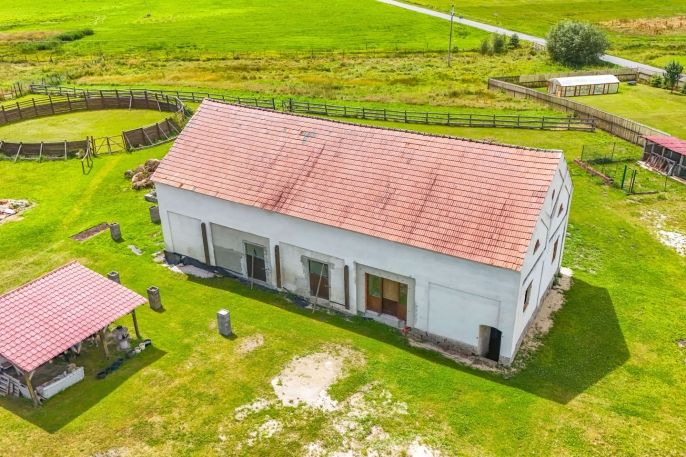 Prodej, Zemědělský objekt, Křižovatka