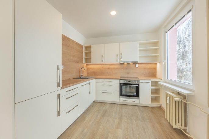 Prodej, Byt 1+kk, Kladno